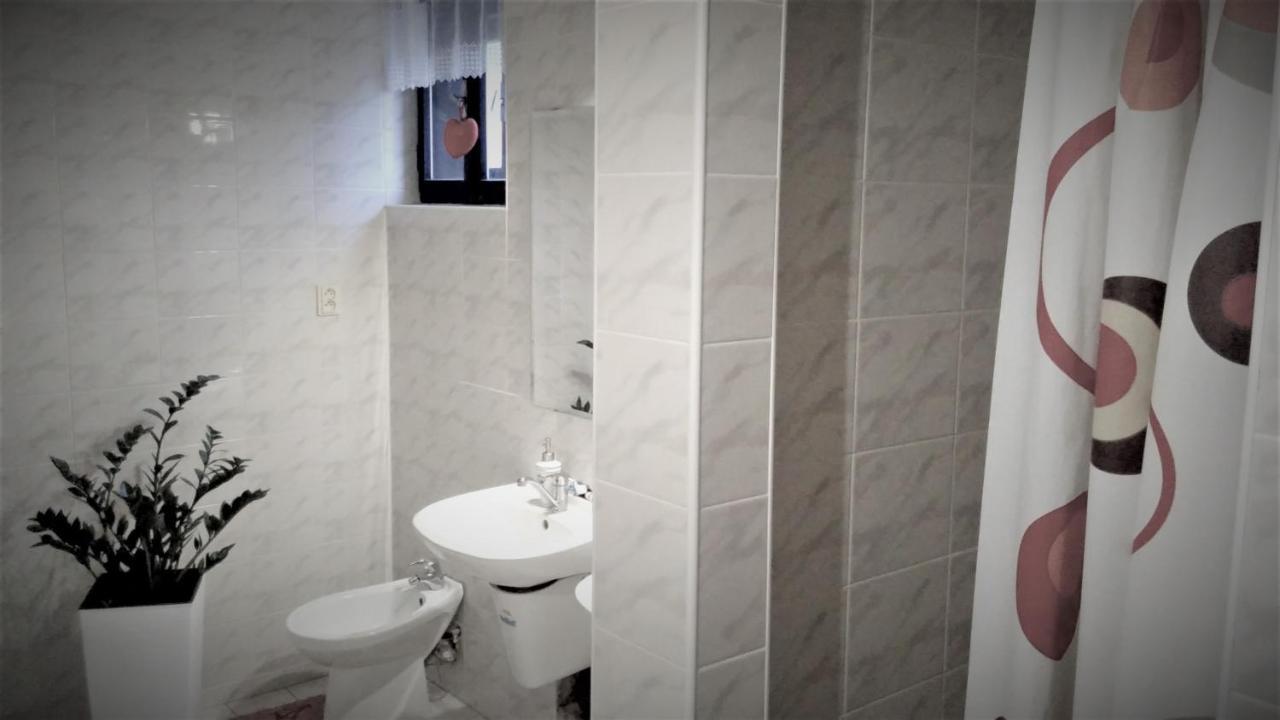 Apartmany Livia Litmanova ภายนอก รูปภาพ