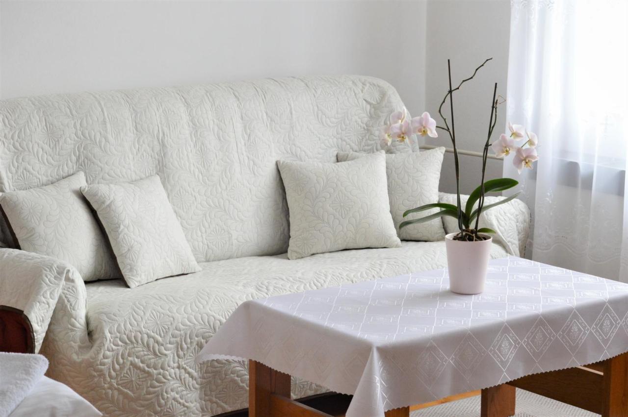 Apartmany Livia Litmanova ภายนอก รูปภาพ